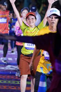 BIB: 4643
                            <button type="button" onclick="openModal(26233486)" class="btn btn-primary btn-sm float-right btn-popup" data-toggle="modal" data-target=".modal-high-quality">
                        <i class="fas fa-shopping-cart"></i> Add to Cart
                    </button>
                                            <button type="button" onclick="isThisMe(26233486, true)" class="btn btn-success btn-sm float-right btn-popup btn-isme hidden" data-toggle="tooltip" data-placement="bottom" title="นี่คือรูปของคุณใช่ไหม คลิกที่นี่เพื่อเอาเข้าอัลบั้ม">
                        <i class="fas fa-plus"></i> Add to album
                    </button>
                    <button type="button" onclick="isThisMe(26233486, false)" class="btn btn-warning btn-sm float-right btn-popup btn-isnotme hidden">
                        <i class="fas fa-ban"></i> Remove from album
                    </button>